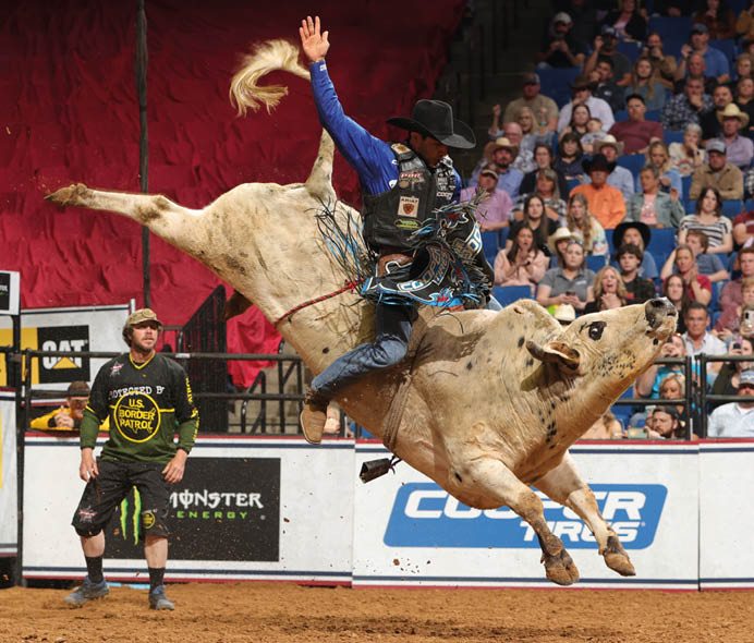 during the first round of the Tulsa Unleash The Beast PBR  Photo By: Andy Watson Bull Stock Media